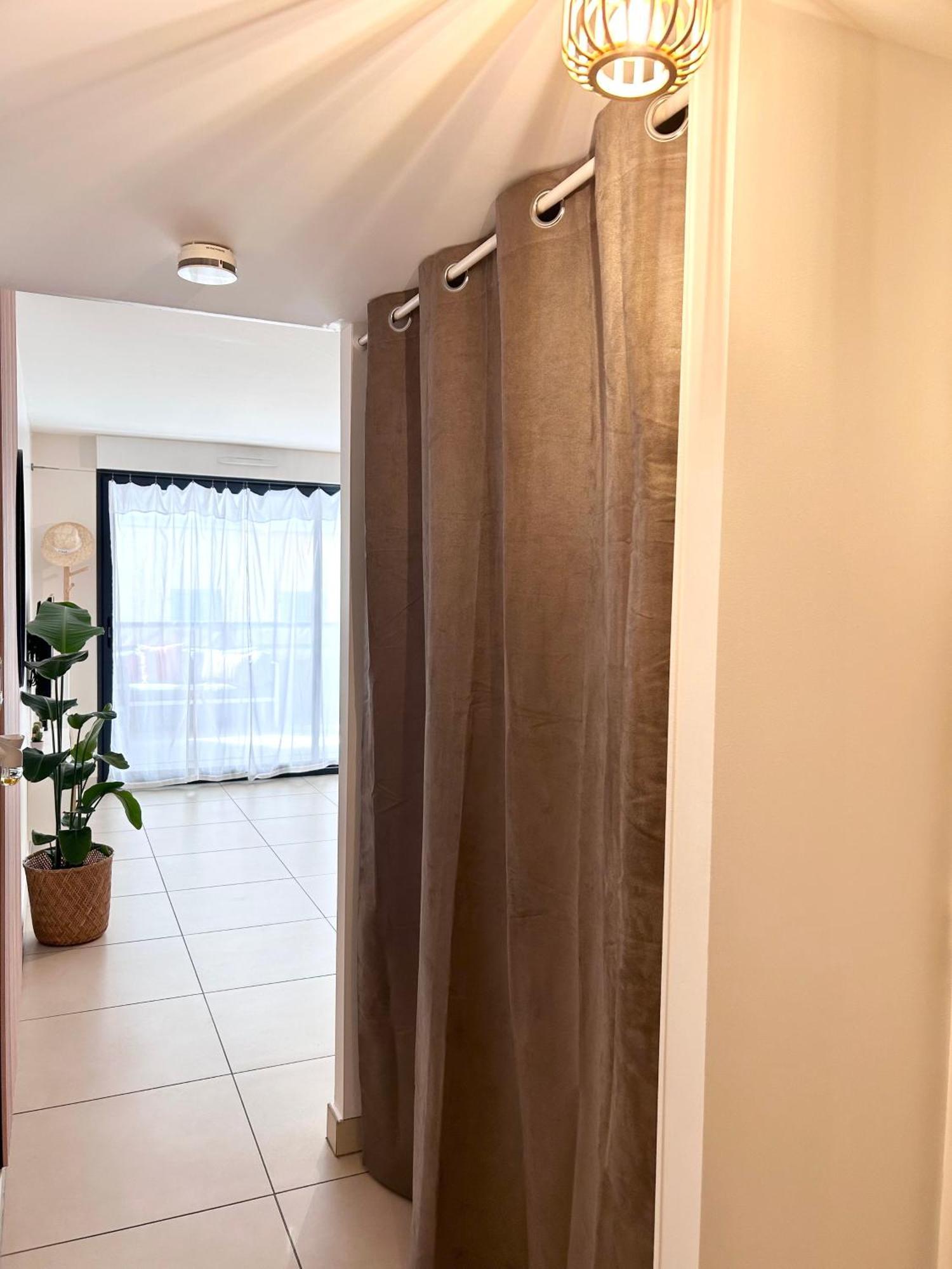 Studio Neuf - Portes De Monaco - Confort - Wifi - Clim Екстериор снимка