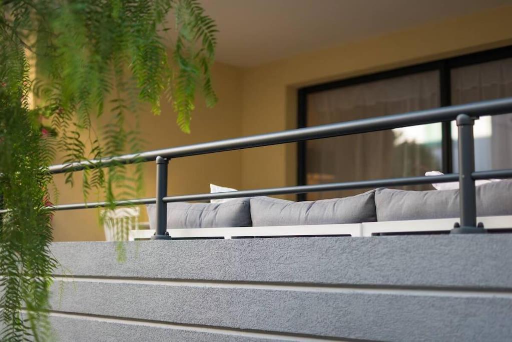 Studio Neuf - Portes De Monaco - Confort - Wifi - Clim Екстериор снимка
